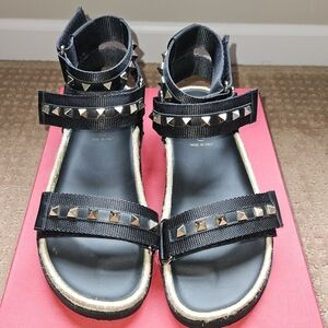 Valentino Garavani Flat Sandal